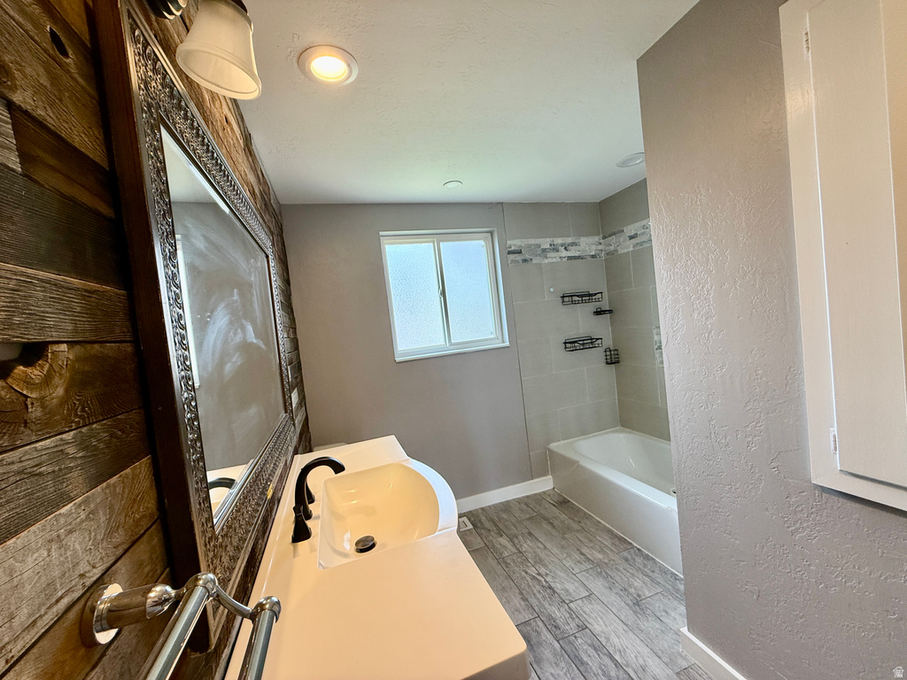 6784 S 1530 E Cottonwood Heights, UT 84121