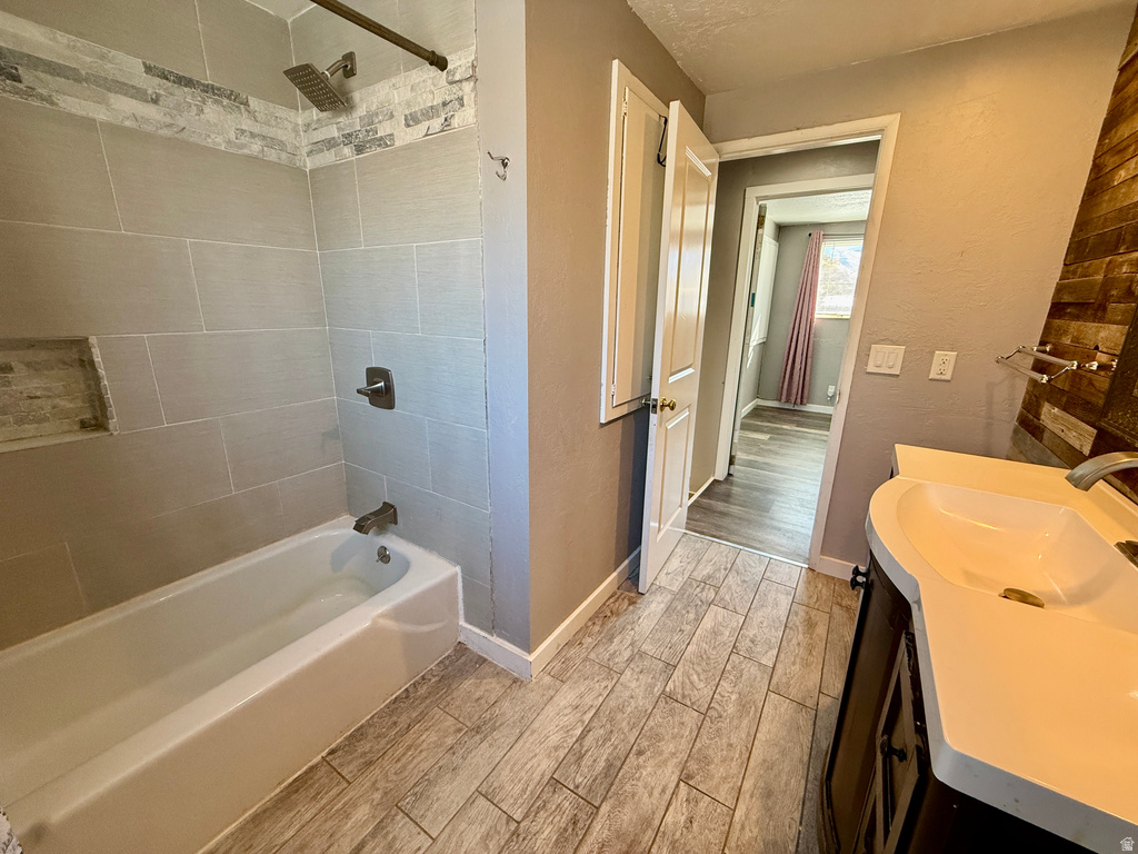 6784 S 1530 E Cottonwood Heights, UT 84121