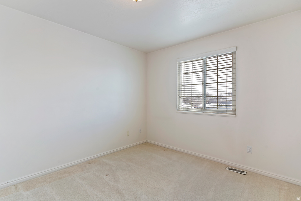 2254 W 5650 S Roy, UT 84067