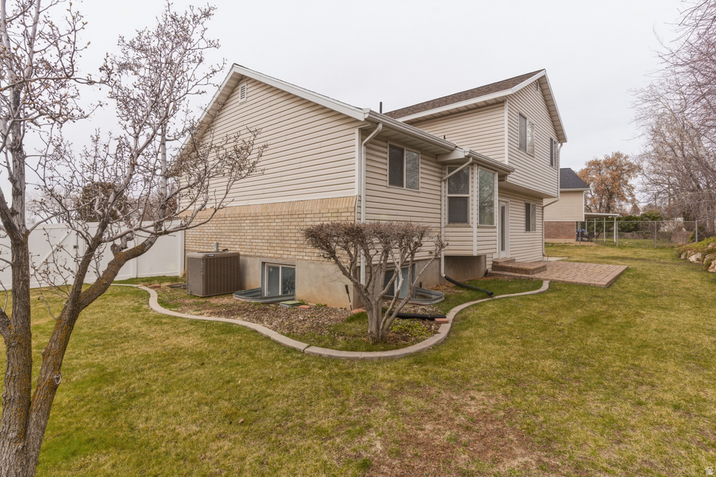 2254 W 5650 S Roy, UT 84067