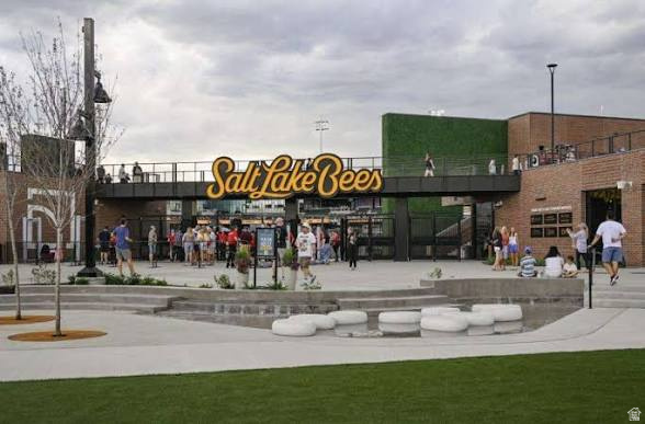 10564 S PIPESTONE WAY South Jordan, UT 84009