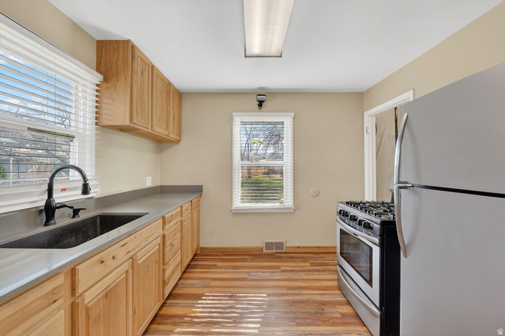 6859 W 3500 S West Valley City, UT 84128