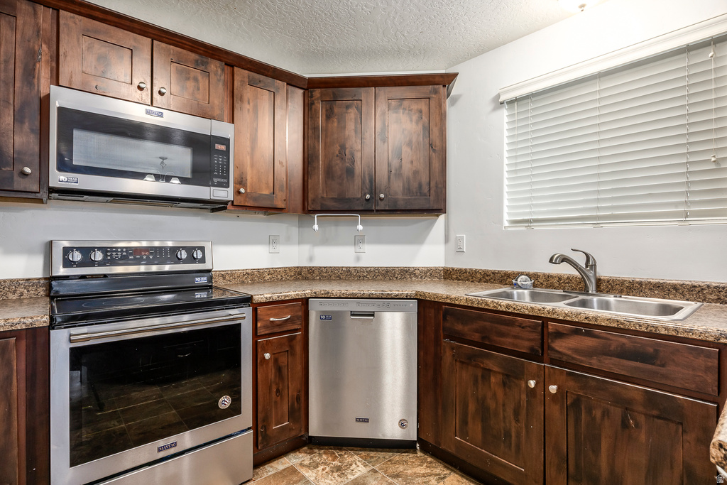 8278 S RESACA DR #L1 Sandy, UT 84070