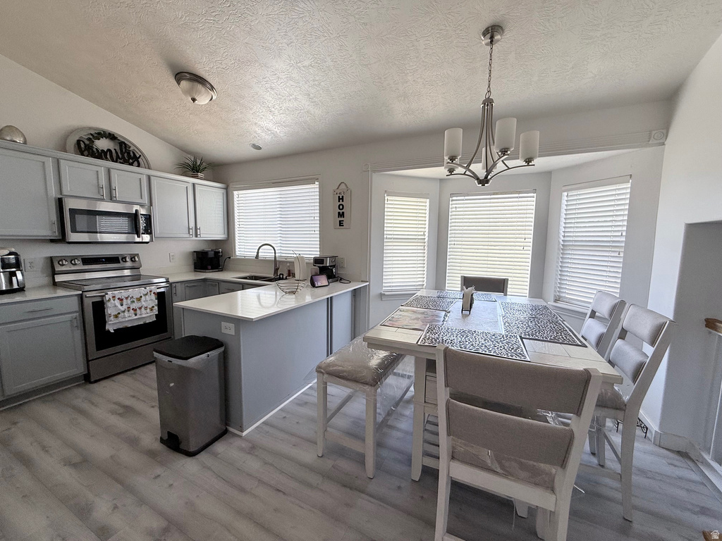 8519 S 6430 W West Jordan, UT 84081