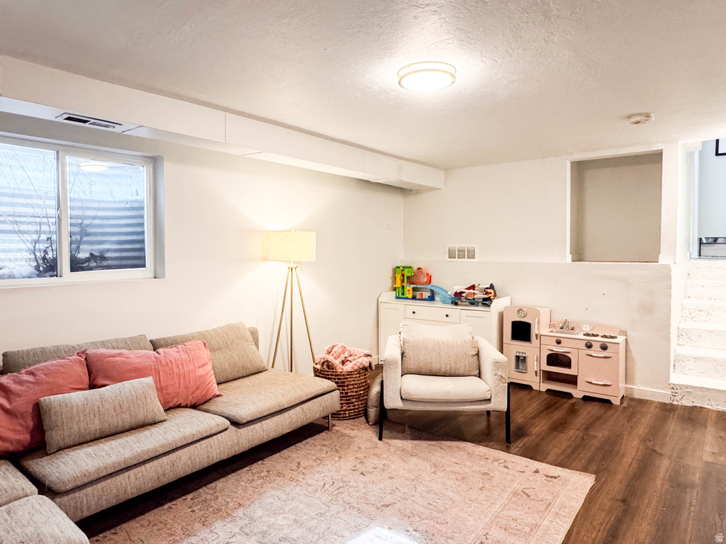 375 E 10560 S Sandy, UT 84070