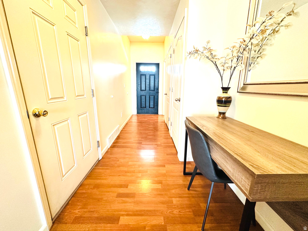 264 E ROCKINGHAM CT Salt Lake City, UT 84115