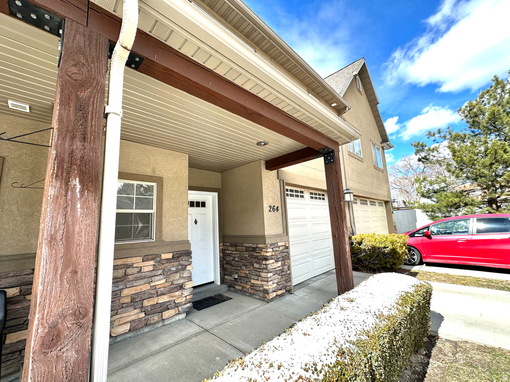 264 E ROCKINGHAM CT Salt Lake City, UT 84115