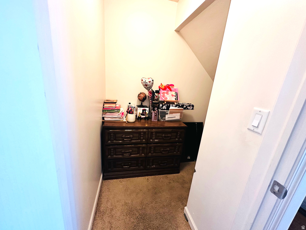 264 E ROCKINGHAM CT Salt Lake City, UT 84115