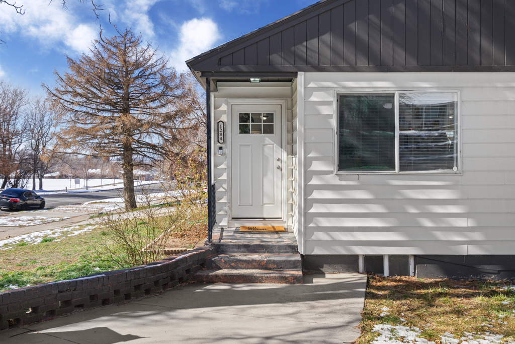 1284 E 22 S Ogden, UT 84401