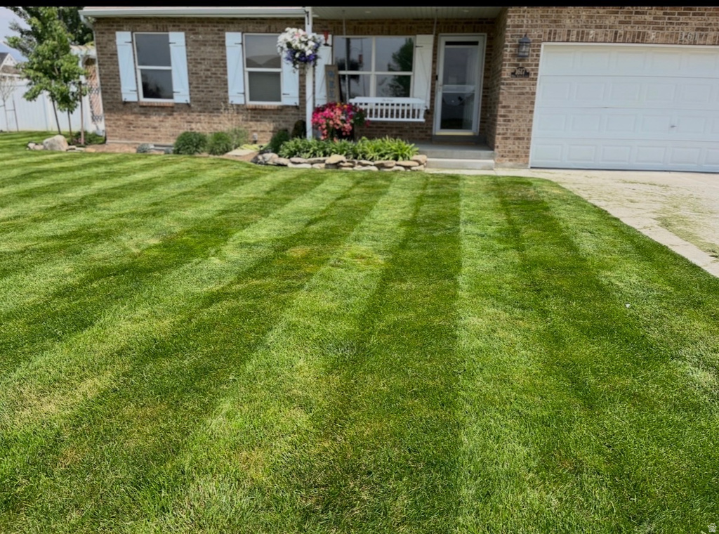 1617 S OAK VIEW LN Spanish Fork, UT 84660