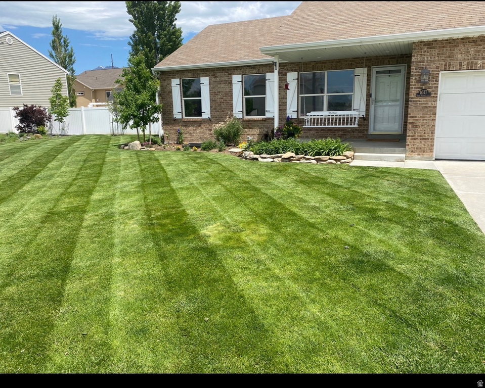 1617 S OAK VIEW LN Spanish Fork, UT 84660