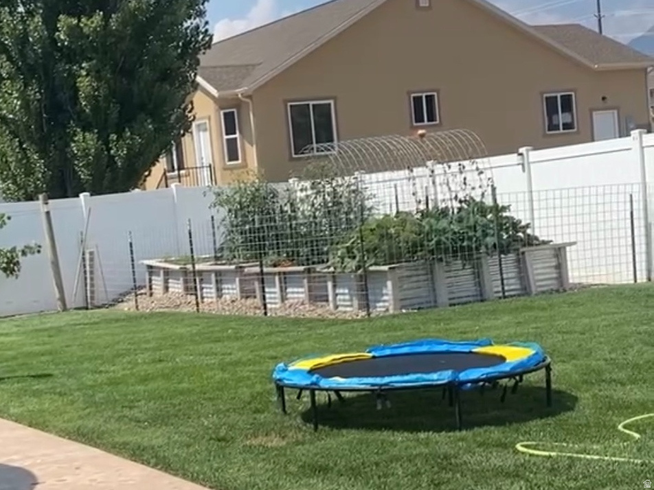 1617 S OAK VIEW LN Spanish Fork, UT 84660