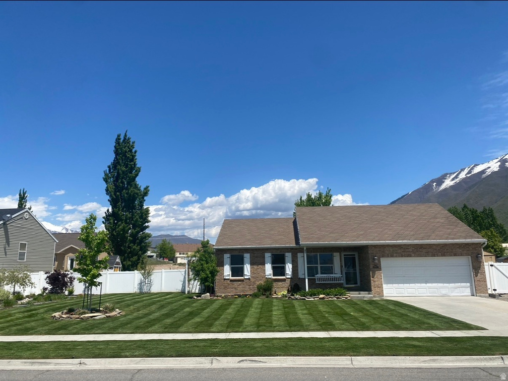 1617 S OAK VIEW LN Spanish Fork, UT 84660
