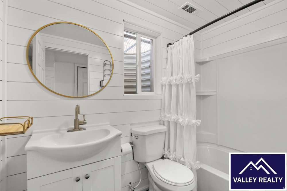 873 E 675 N Wellsville, UT 84339