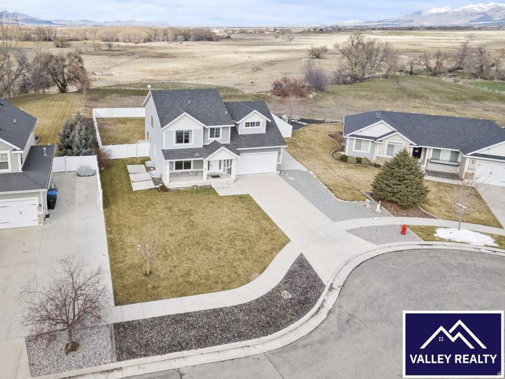 873 E 675 N Wellsville, UT 84339