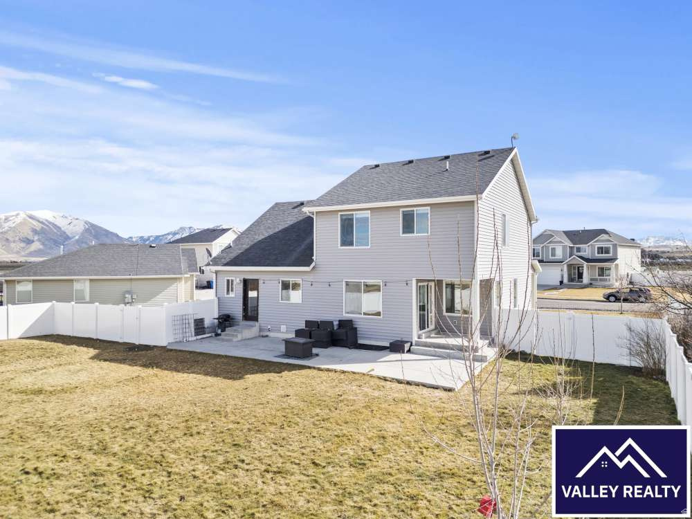 873 E 675 N Wellsville, UT 84339