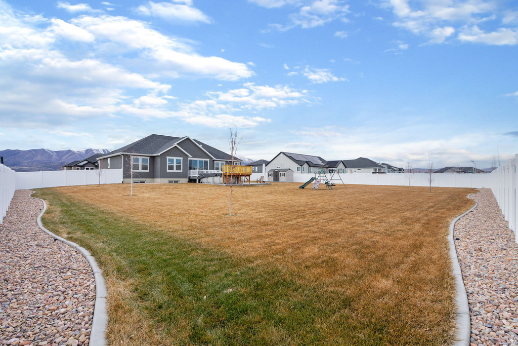 4868 N CANAAN PEAK DR Eagle Mountain, UT 84005