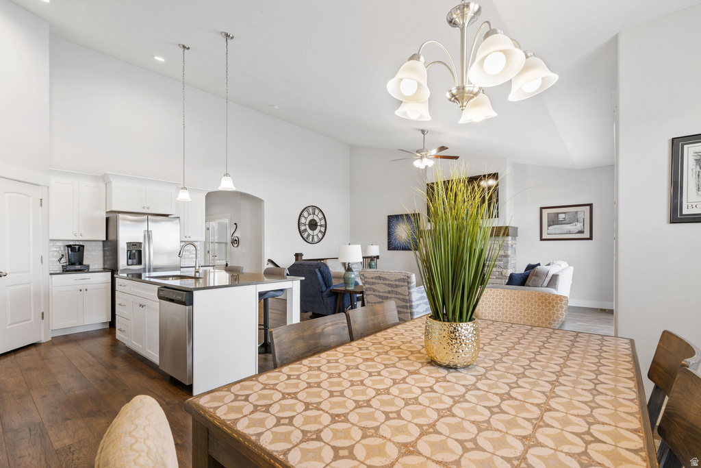 4868 N CANAAN PEAK DR Eagle Mountain, UT 84005