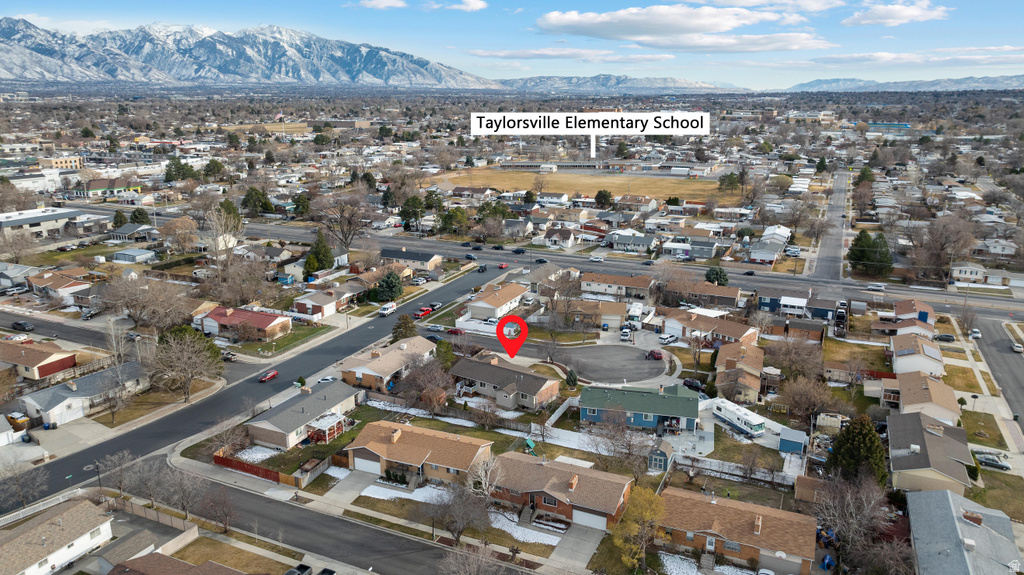 2058 W BYRON CIR West Valley City, UT 84119