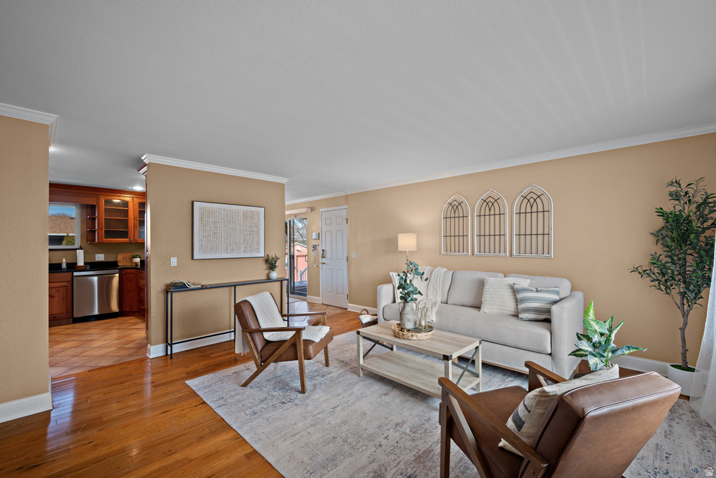 2058 W BYRON CIR West Valley City, UT 84119