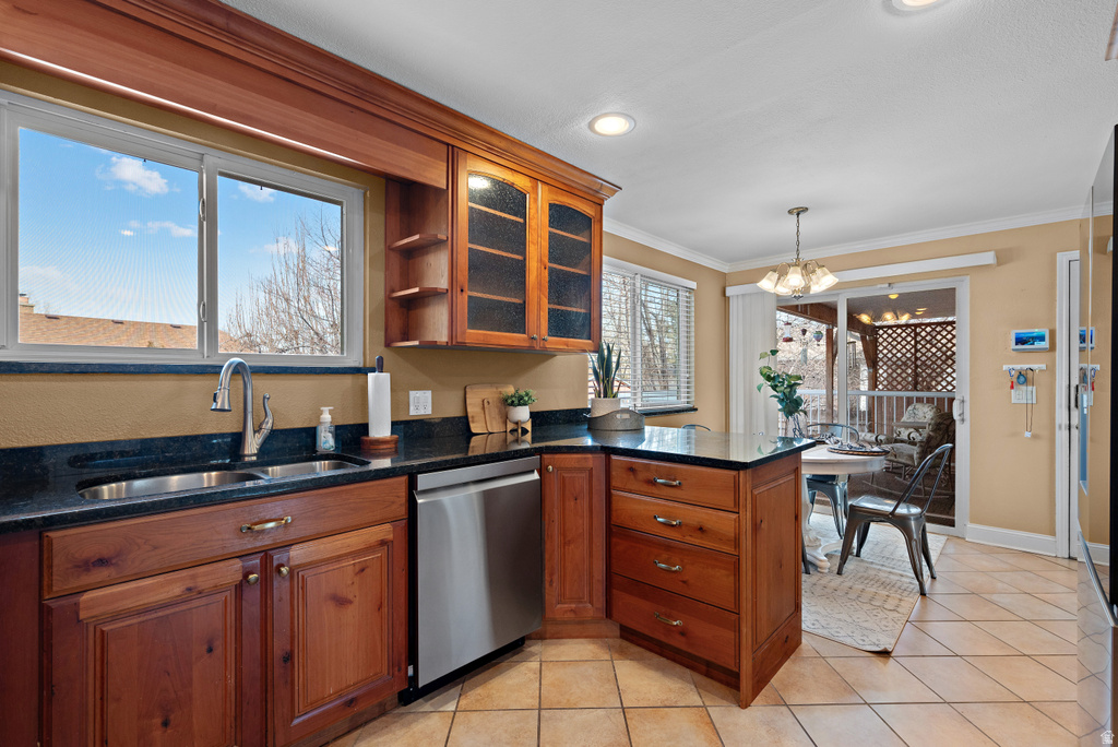 2058 W BYRON CIR West Valley City, UT 84119