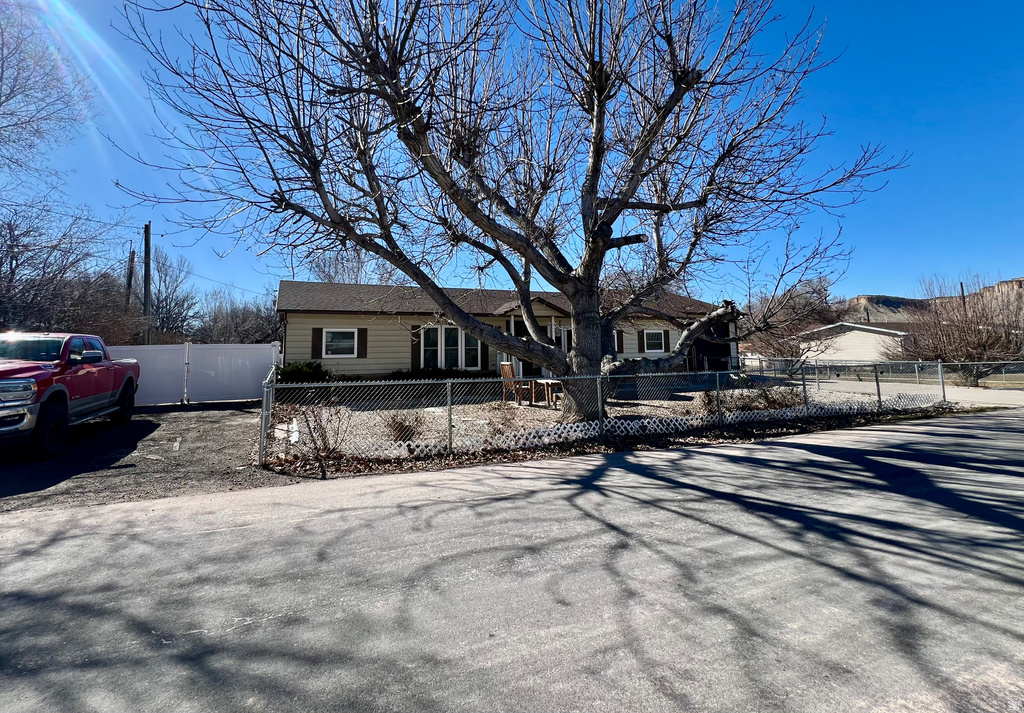 1801 W 2000 N Helper, UT 84526