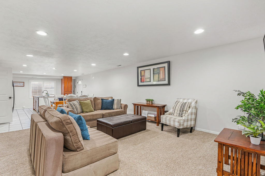 12896 S 1300 W Riverton, UT 84065