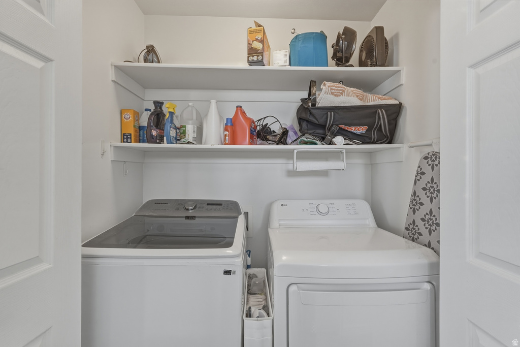 2138 W CRAIG LN Syracuse, UT 84075