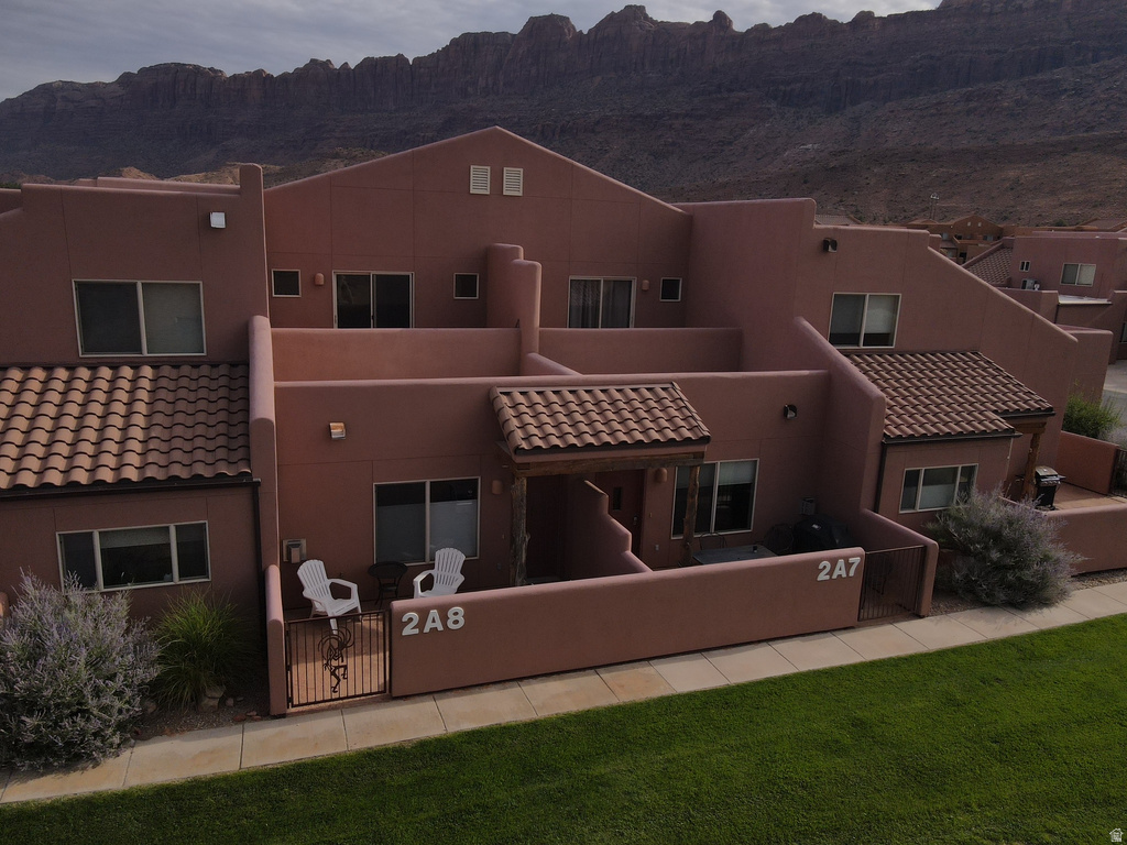 3764 PRICKLY PEAR CIR #2-A8 Moab, UT 84532
