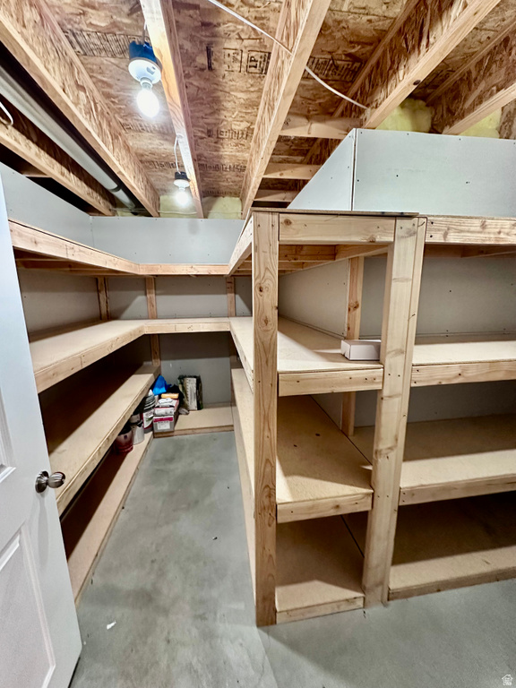 827 N 200 W Tooele, UT 84074