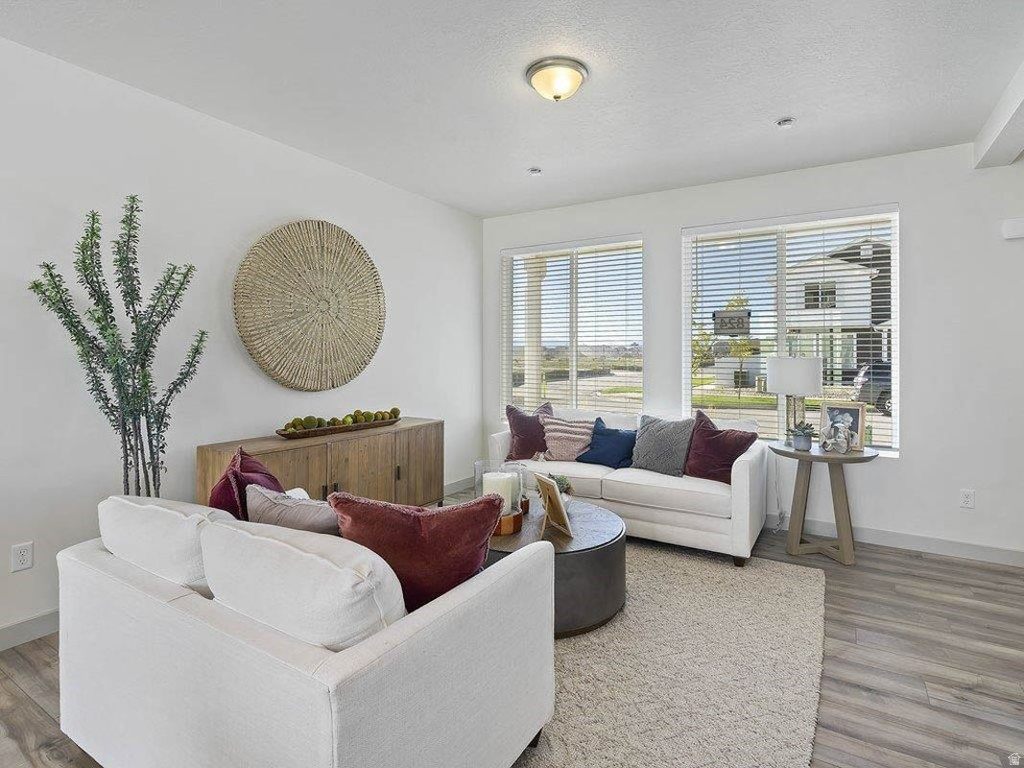 304 N BROADWAY DR #1025 Saratoga Springs, UT 84045