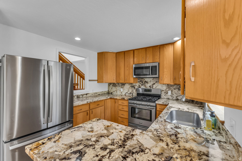 874 S WEST HOYTSVILLE RD Hoytsville, UT 84017