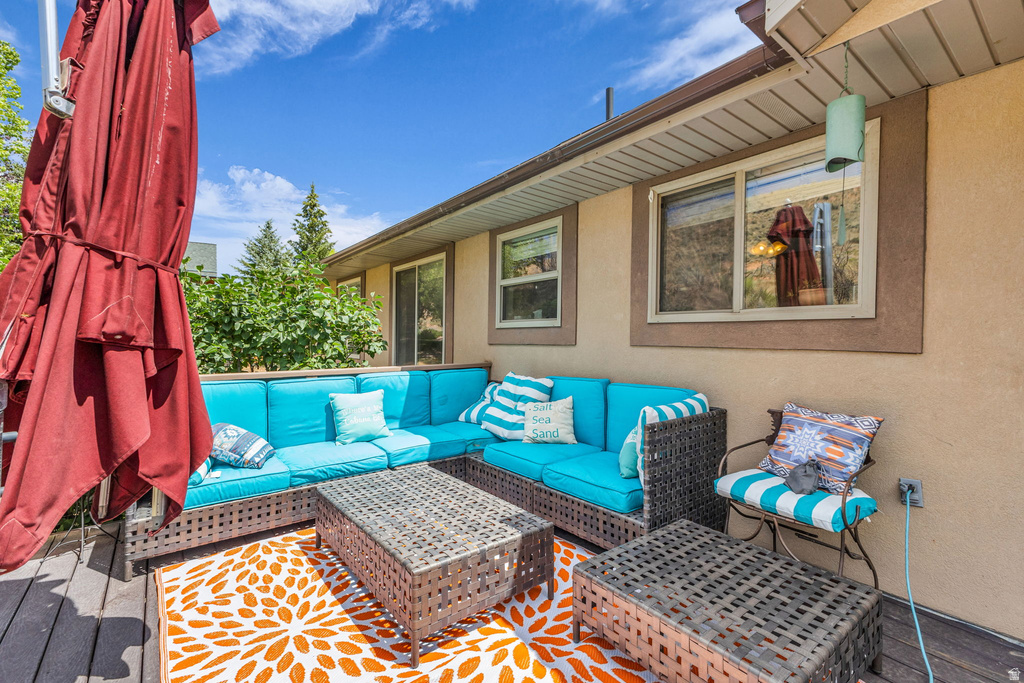 878 S WEST HOYTSVILLE RD Hoytsville, UT 84017