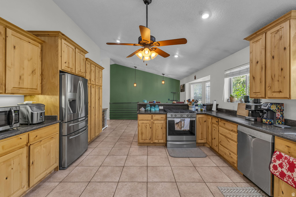 878 S WEST HOYTSVILLE RD Hoytsville, UT 84017