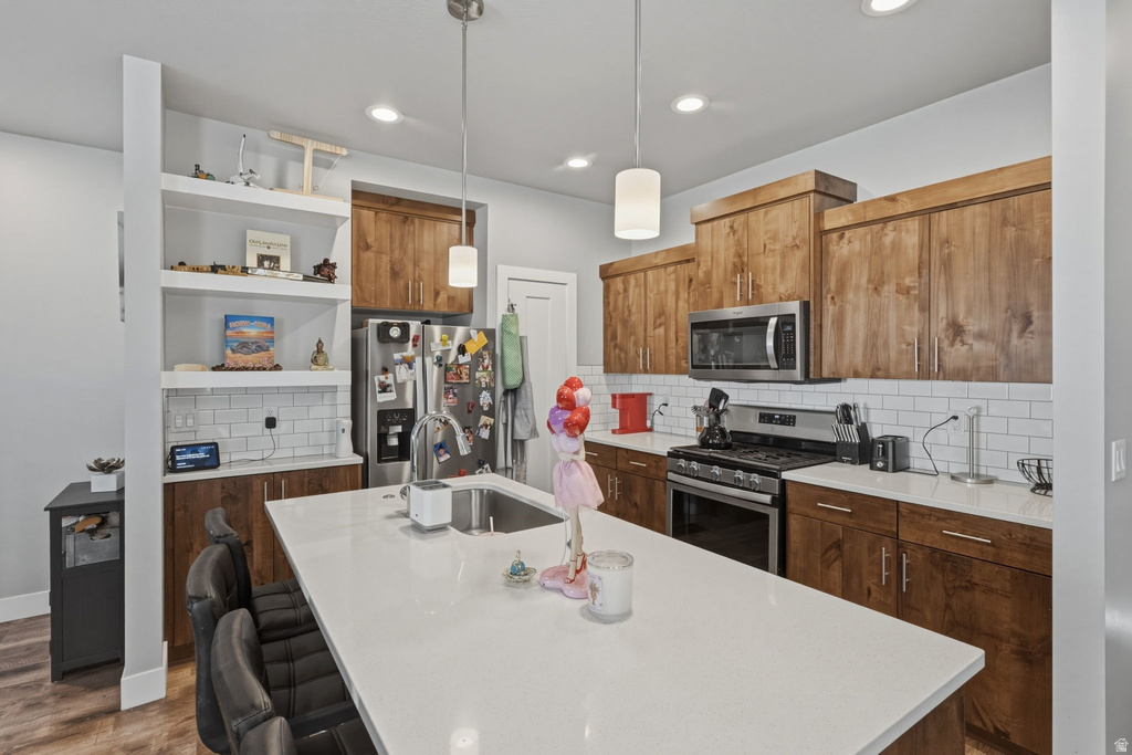 498 W 2200 N Layton, UT 84041