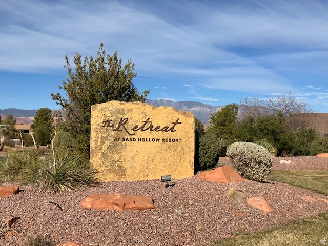 3260 S RETREAT DR Hurricane, UT 84737