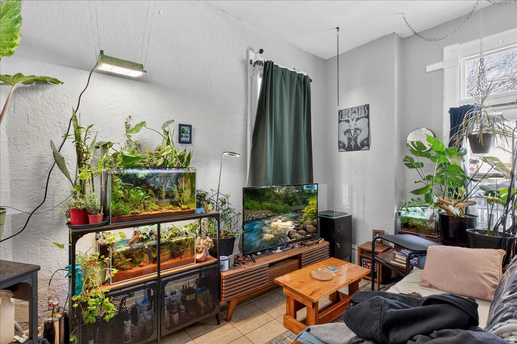 803 W 100 S Salt Lake City, UT 84104