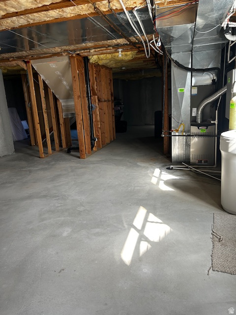 13691 S 3160 W Riverton, UT 84065