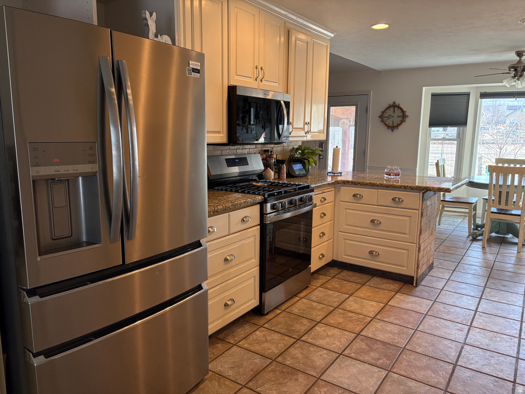 3463 W 14400 S Bluffdale, UT 84065