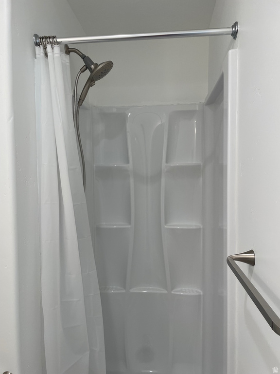 951 W SHADOW BROOK LN Lehi, UT 84043