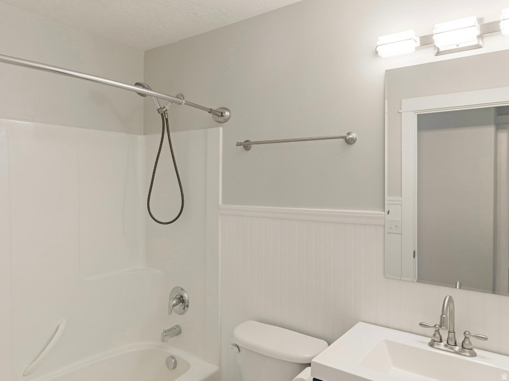 151 E 360 N Providence, UT 84332