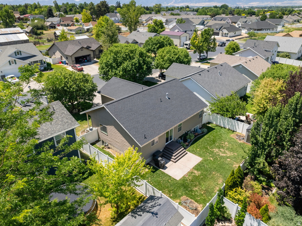 151 E 360 N Providence, UT 84332