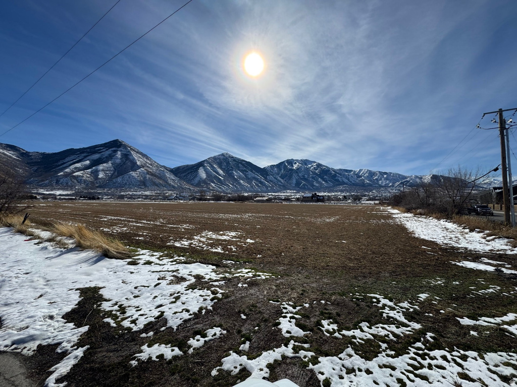 180 N WOODLAND HILLS DR Salem, UT 84653