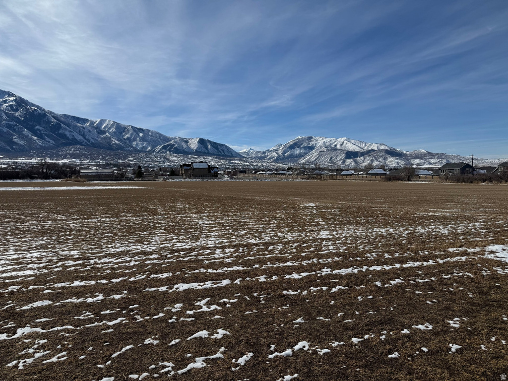 180 N WOODLAND HILLS DR Salem, UT 84653