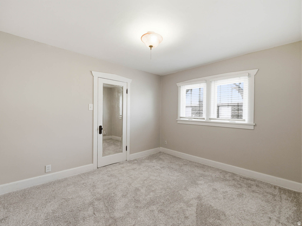 1665 E HARVARD AVE Salt Lake City, UT 84105