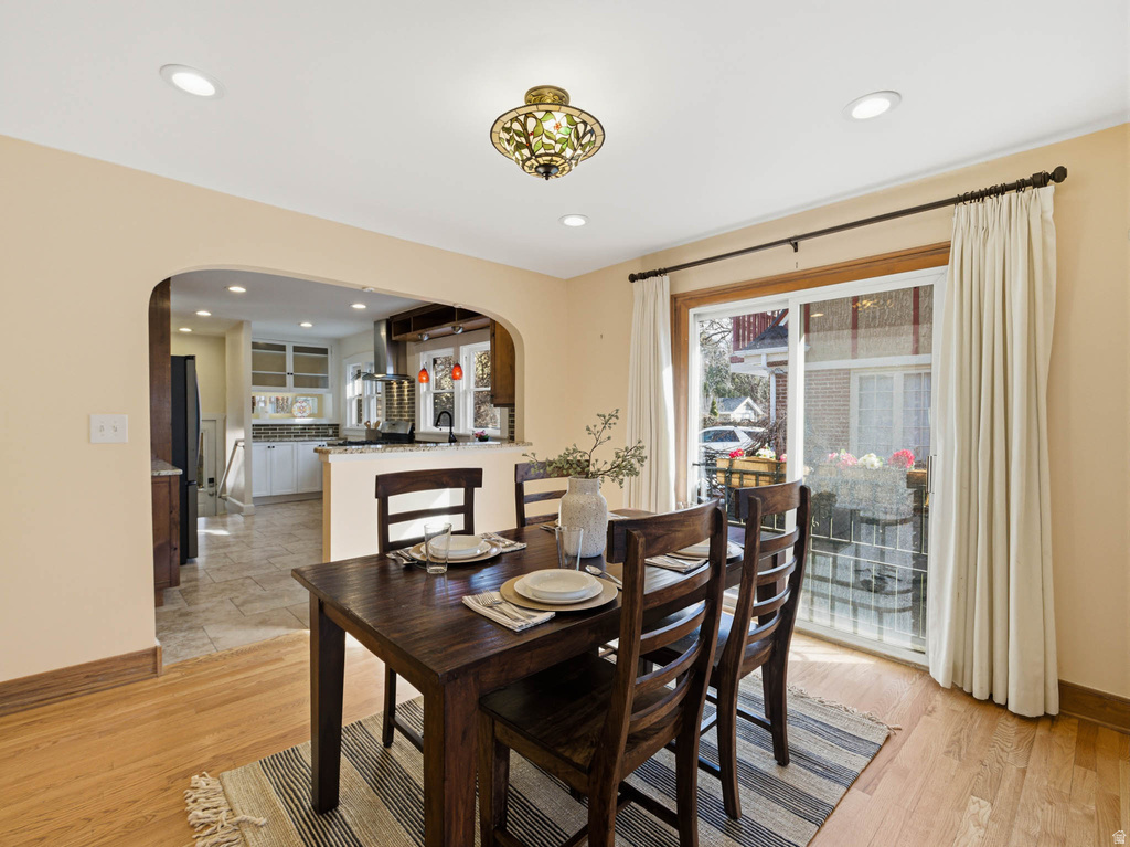 1665 E HARVARD AVE Salt Lake City, UT 84105