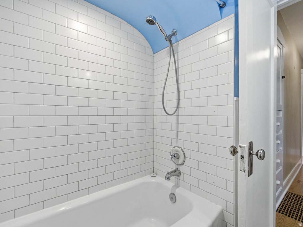 1665 E HARVARD AVE Salt Lake City, UT 84105