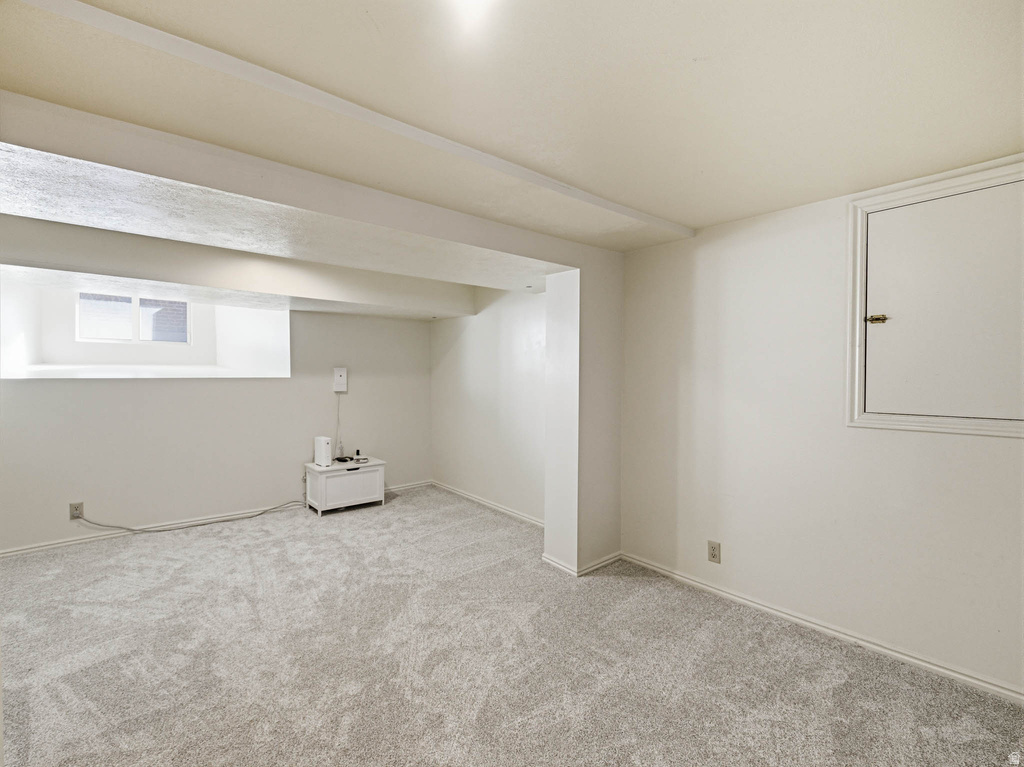 1665 E HARVARD AVE Salt Lake City, UT 84105