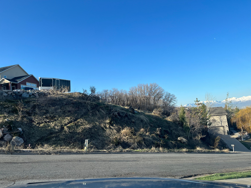 424 E CANYON ESTATES DR Bountiful, UT 84010