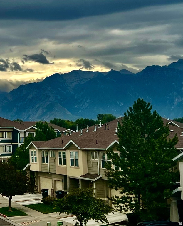 74 E RESACA DR #B12 Sandy, UT 84070